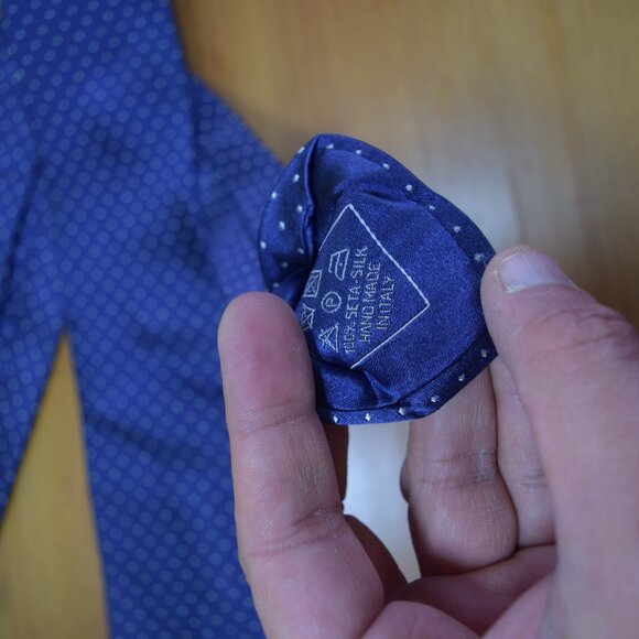BRIONI Navy Blue Aqua Micro Polka Dots handmade Geometric Handmade Silk Neck Tie - Picture 11 of 11
